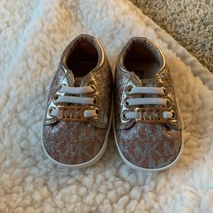 Baby shoes